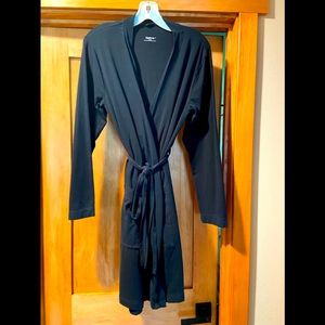 Wrap poly robe with 2 patch pockets